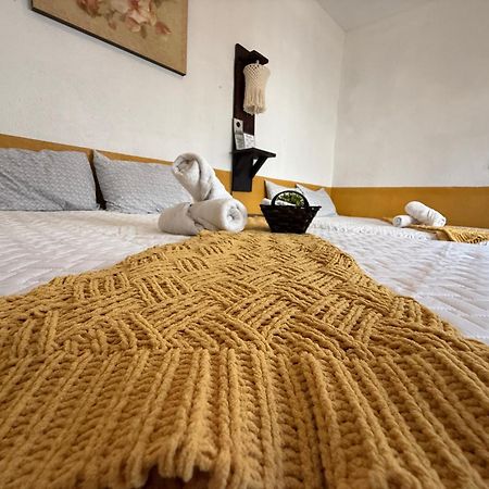 Hotel Casa Del Viajero Antigua Extérieur photo
