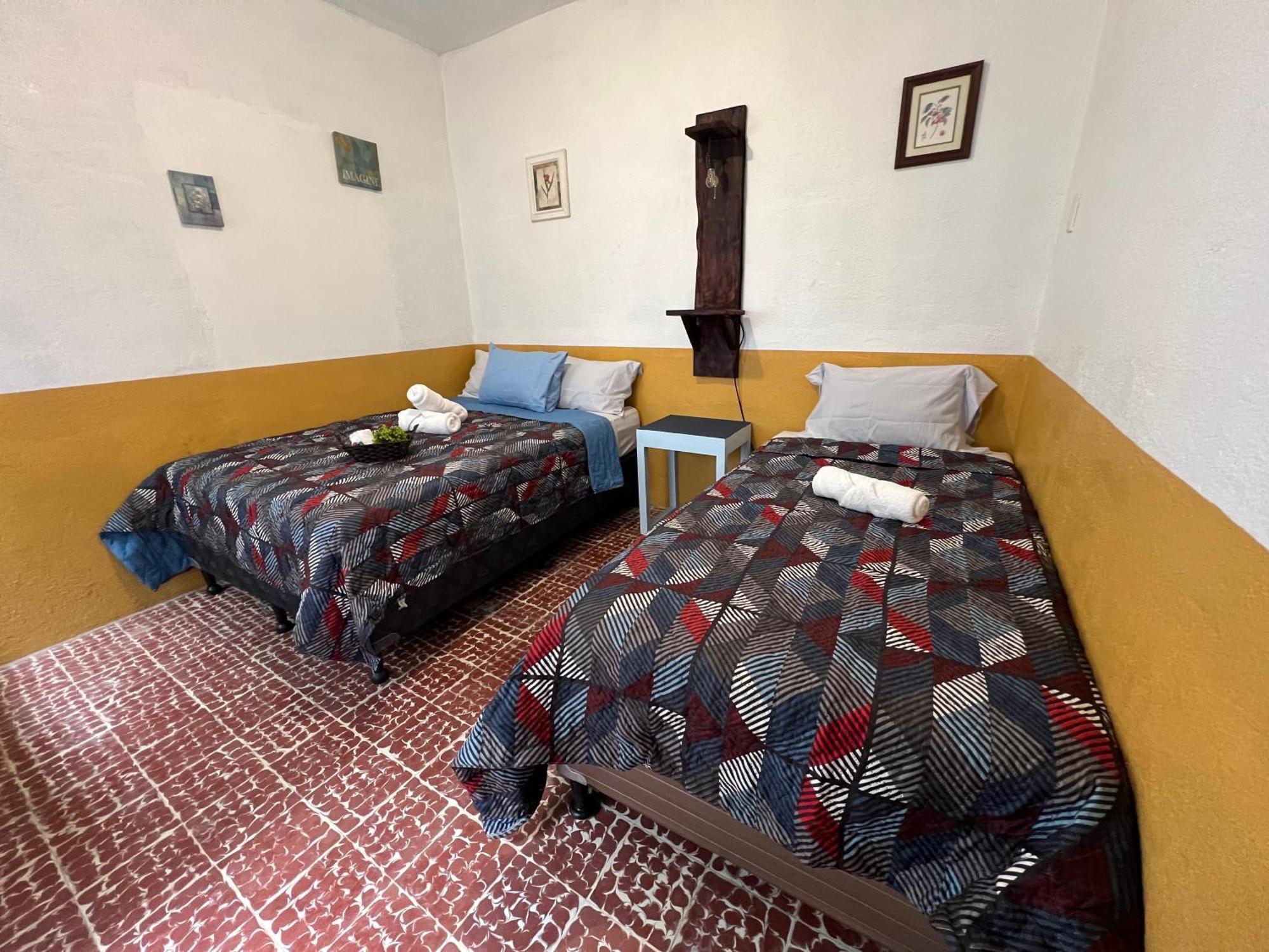 Hotel Casa Del Viajero Antigua Extérieur photo