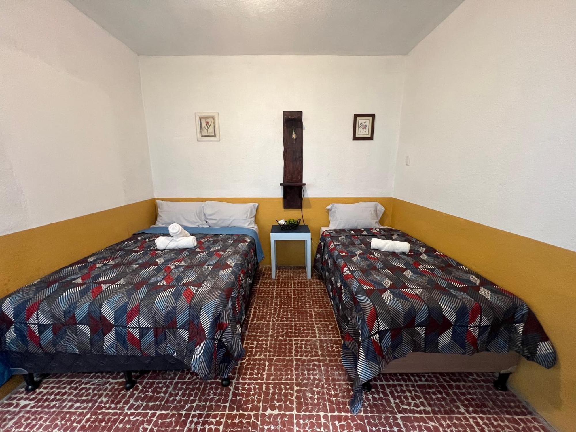 Hotel Casa Del Viajero Antigua Extérieur photo
