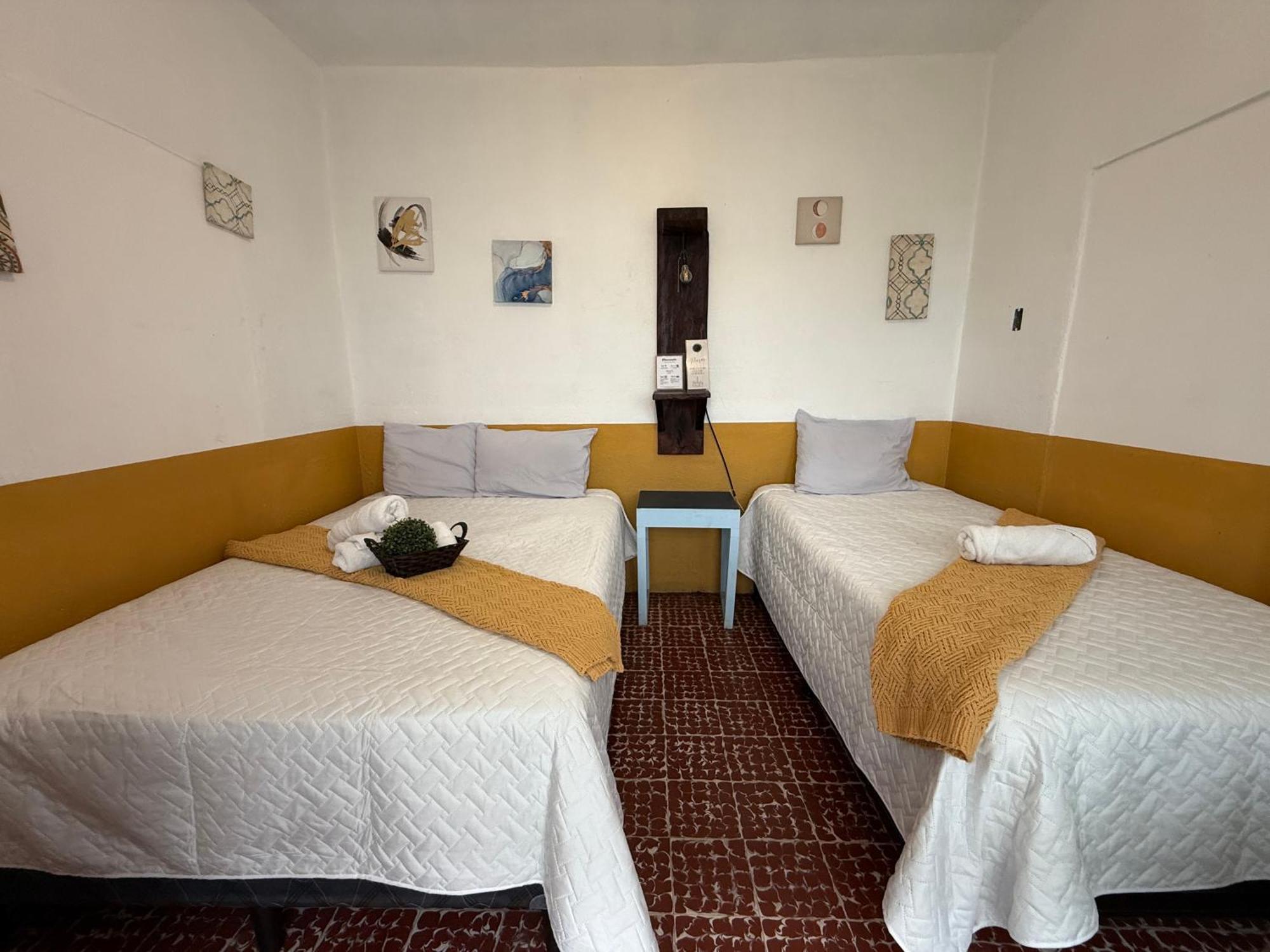 Hotel Casa Del Viajero Antigua Extérieur photo